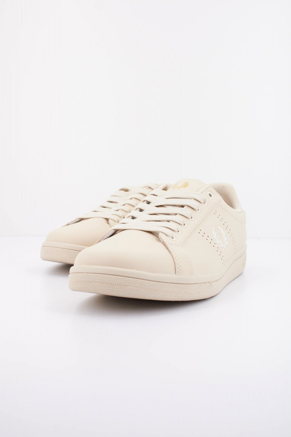 FRED PERRY B721 LEATHER B6312 en color BEIS (2)