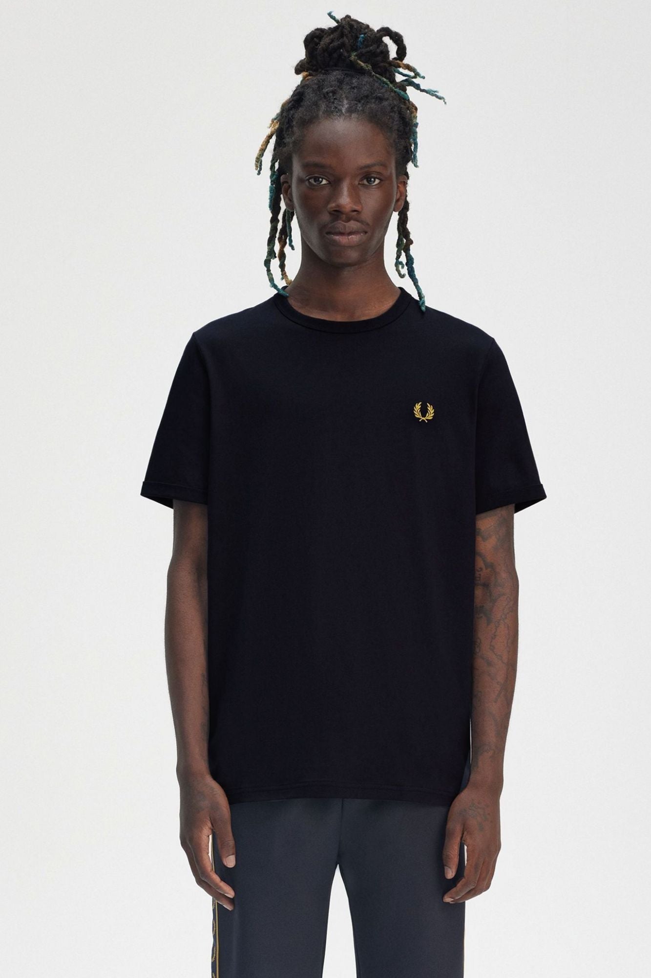 FRED PERRY RINGER T-SHIRT en color AZUL (1)