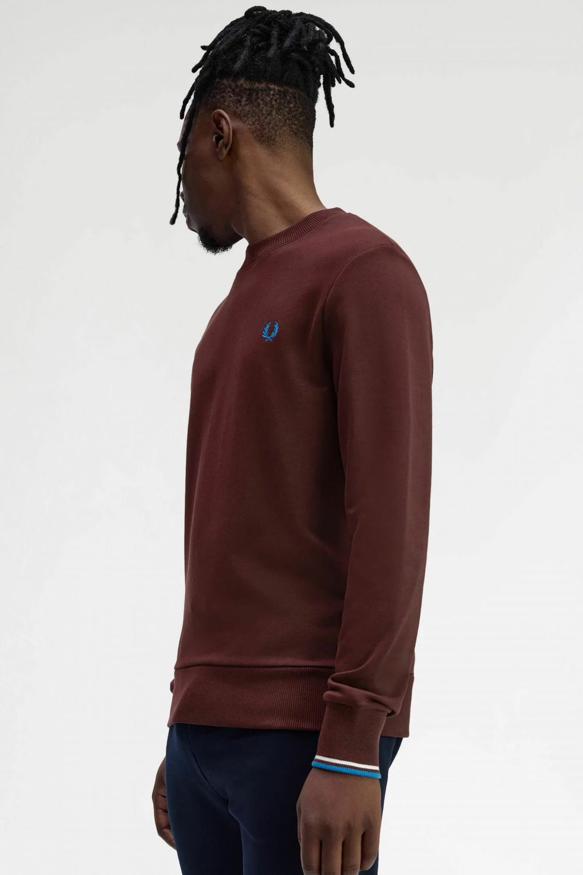 FRED PERRY NECK SWEATSHIRT en color MARRON (2)