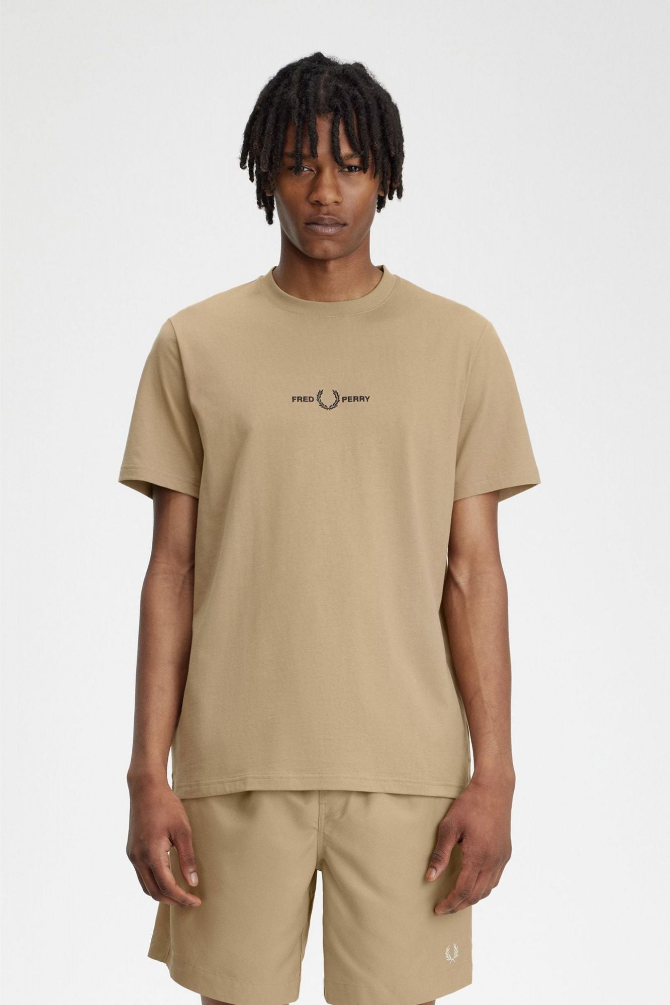 FRED PERRY M4580FP en color MARRON CLARO (1)