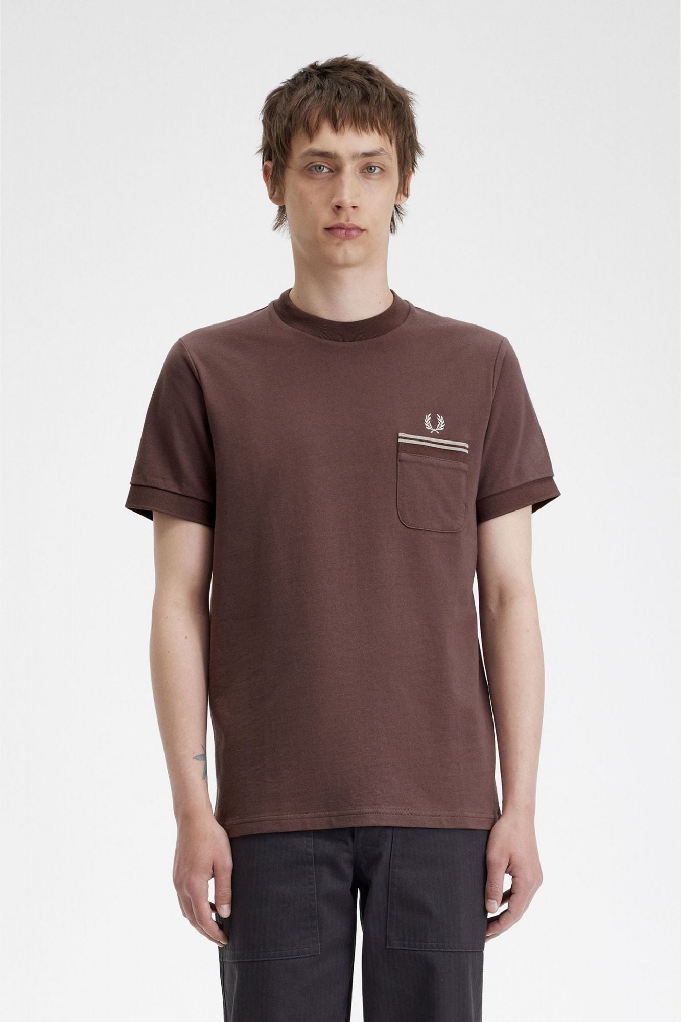 FRED PERRY LOOPBACK JERSEY POCKET en color BURDEOS (1)