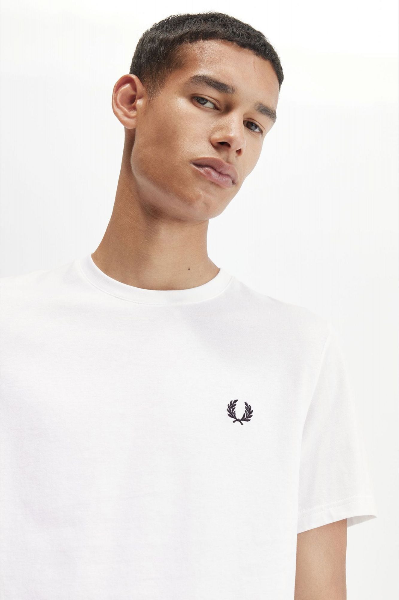 FRED PERRY LAUREL GRAPHIC en color BLANCO (4)