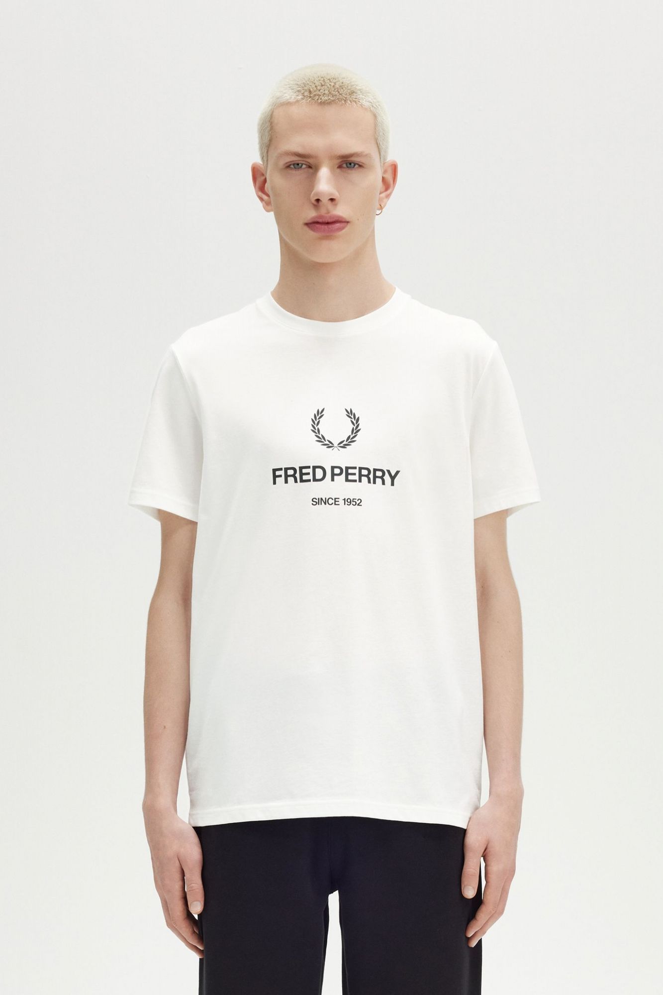 FRED PERRY M8588FP en color BLANCO (1)
