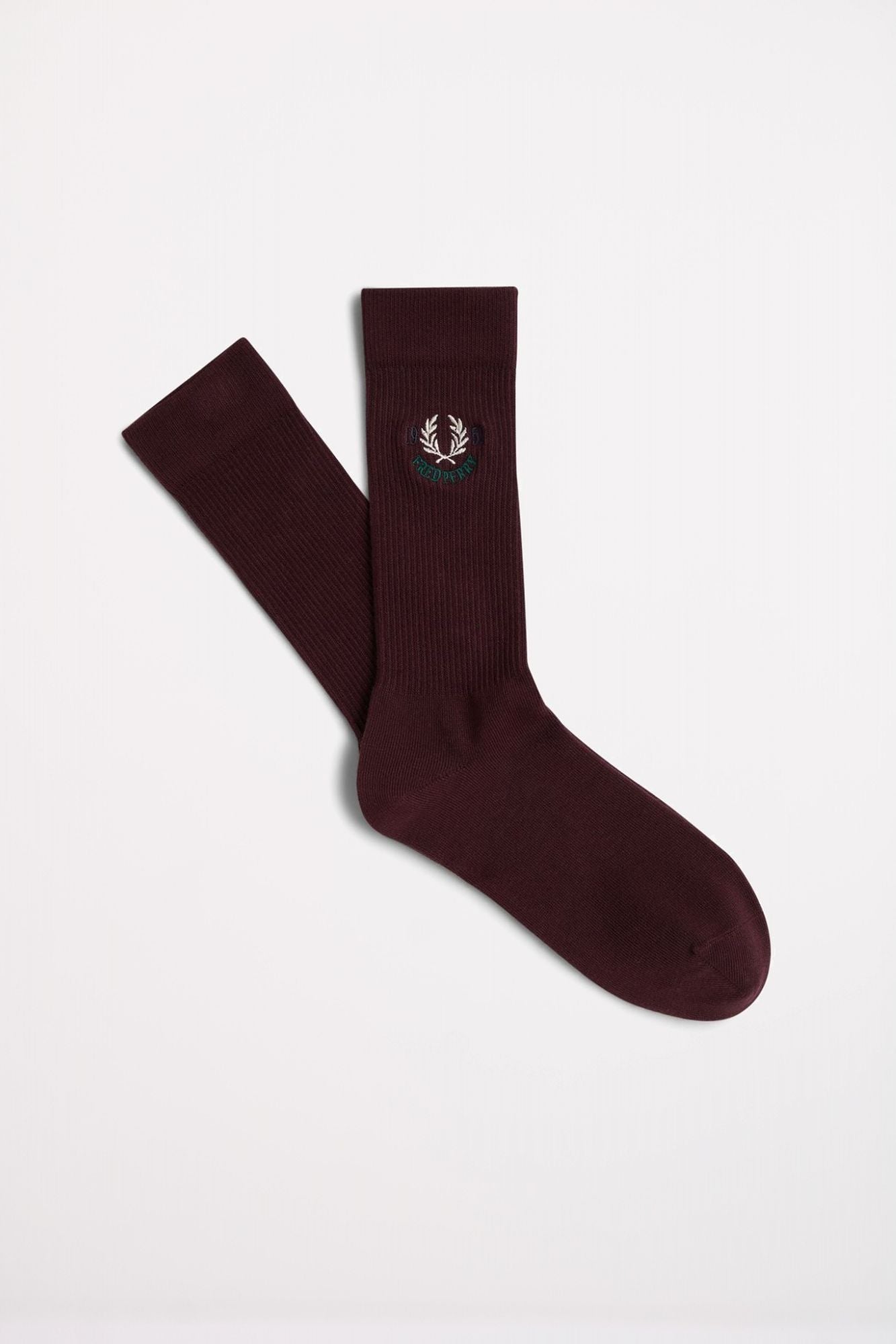 FRED PERRY CLUBHOUSE SOCK C9130FP en color BURDEOS (1)