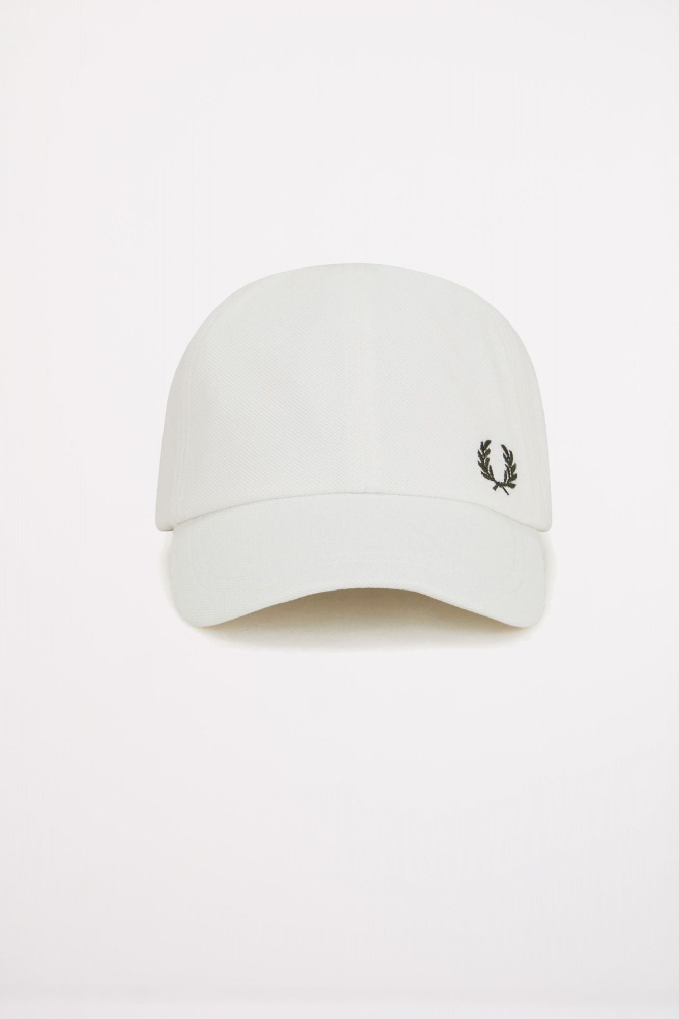 FRED PERRY PIQUE CLASSIC CAP en color BLANCO (3)