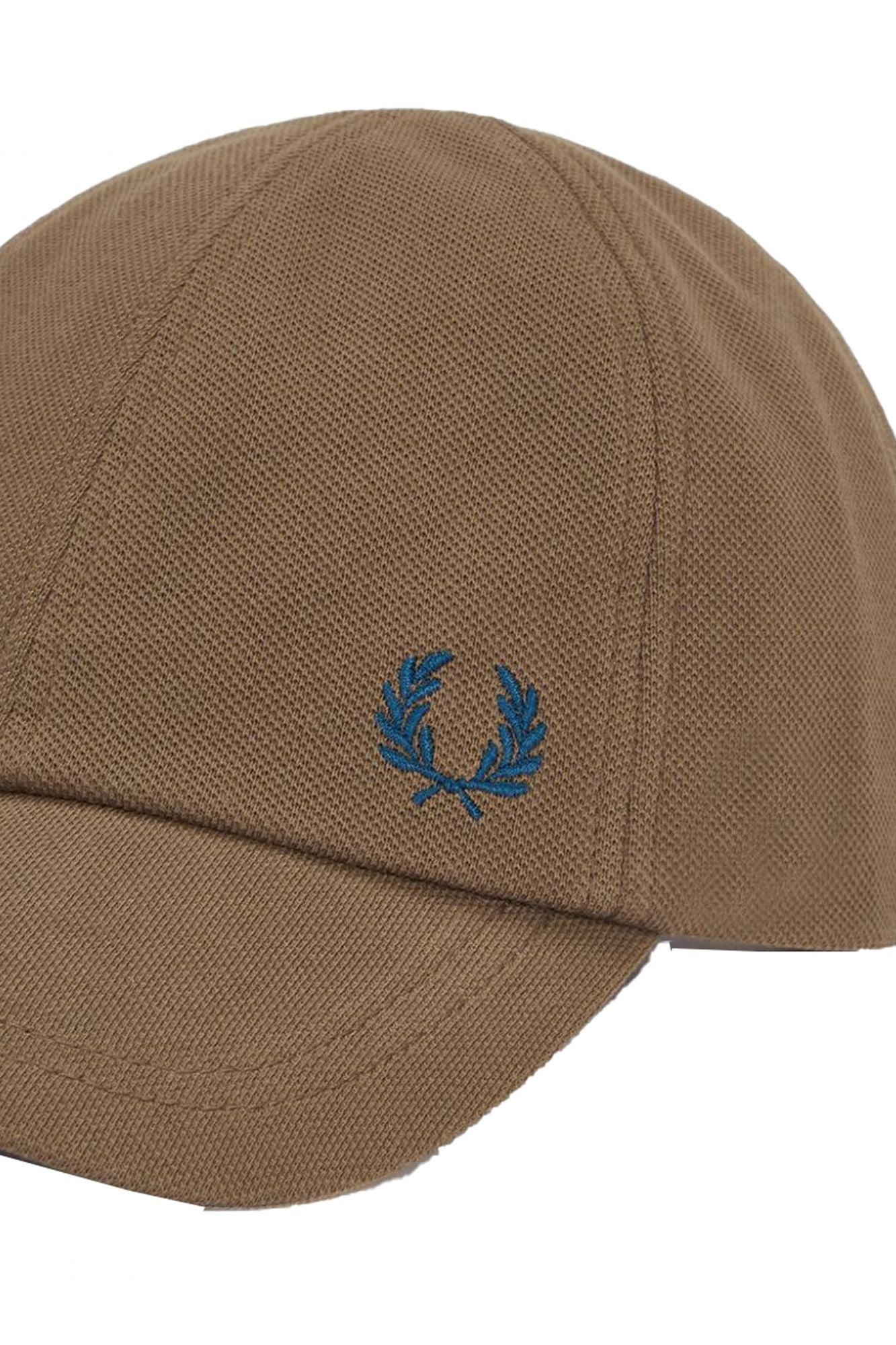 FRED PERRY PIQUE CLASSIC CAP en color MARRON (3)