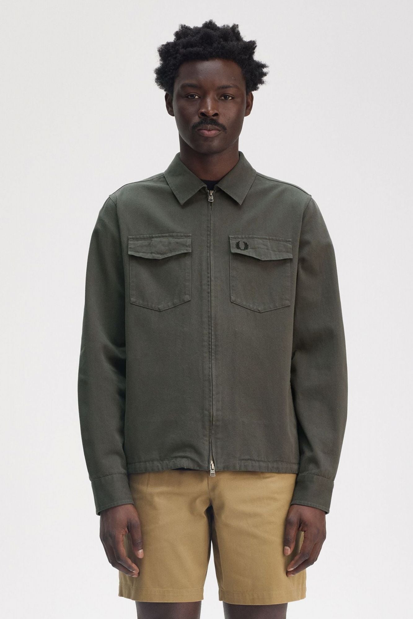 FRED PERRY TWILL ZIP-THROUGH OVERSHIRT en color VERDE (1)