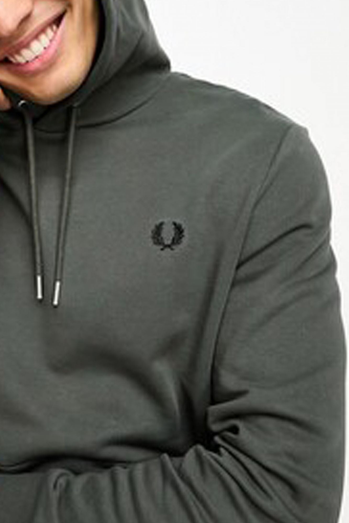 FRED PERRY HOODIE en color VERDE (2)