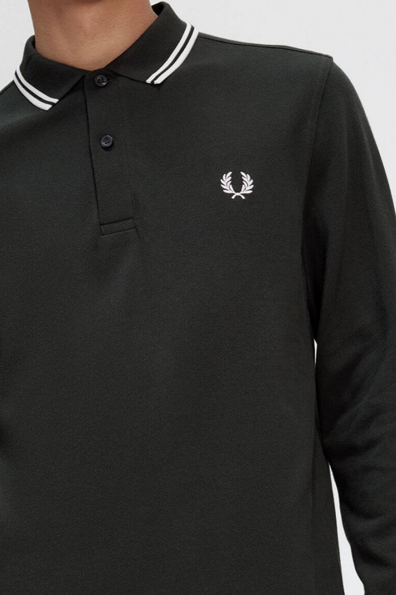 FRED PERRY LS TWIN TIPPED SHIRT en color VERDE (2)