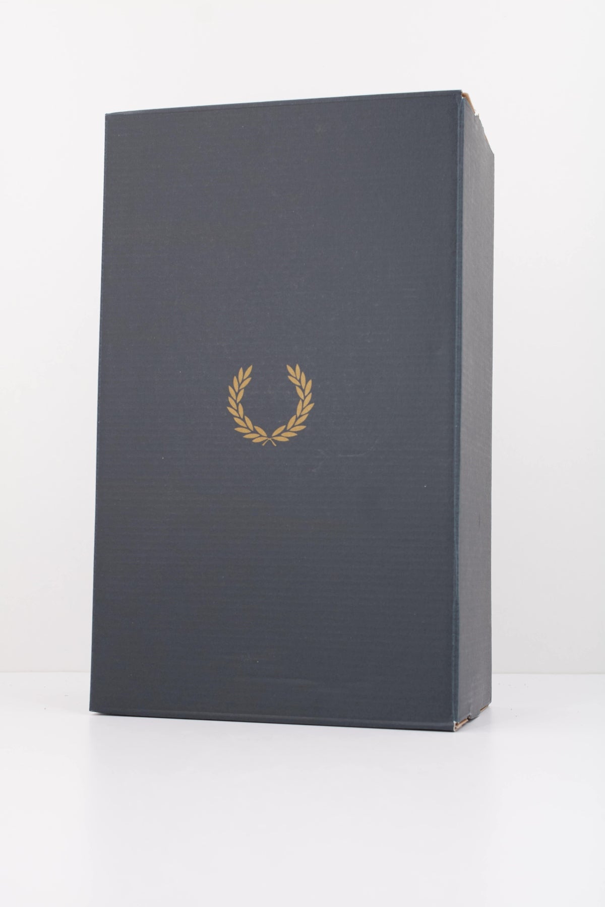 FRED PERRY BASELINE LEATHER en color BLANCO (6)