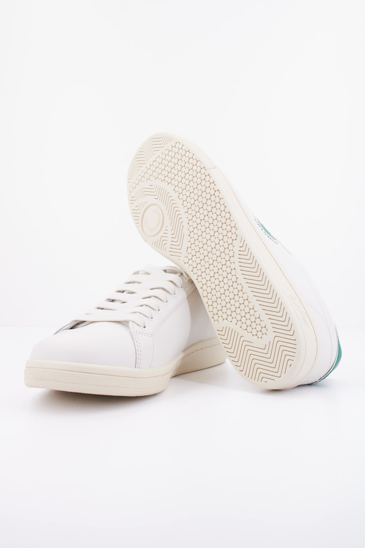 FRED PERRY B721 LEATHER TENNIS en color BLANCO (5)