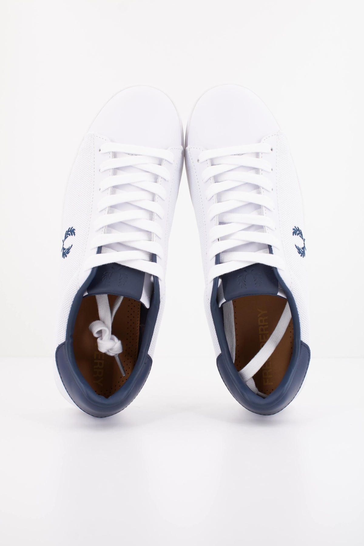 FRED PERRY SPENCER MESH LEATHER B9308 en color BLANCO (3)