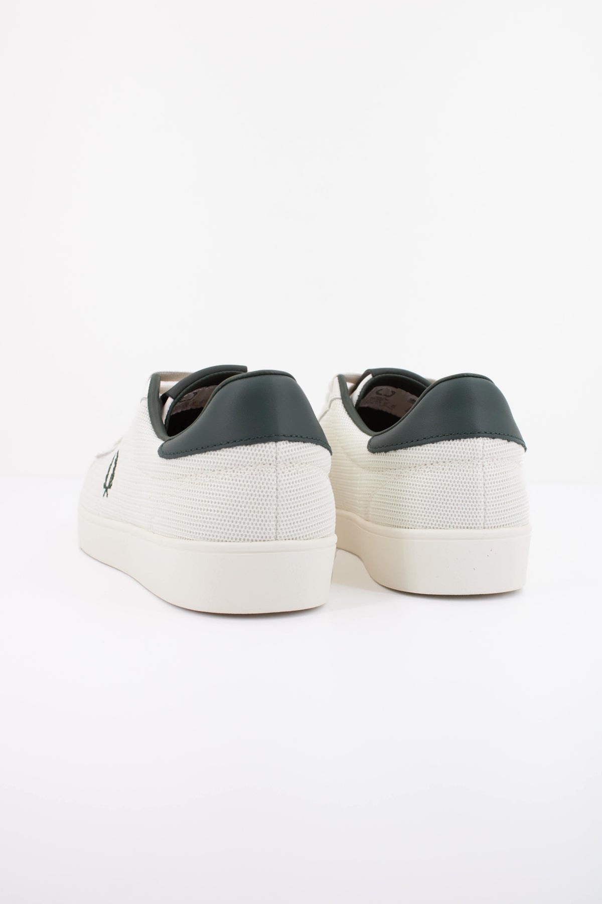 FRED PERRY SPENCER MESH LEATHER B9308 en color BLANCO (4)