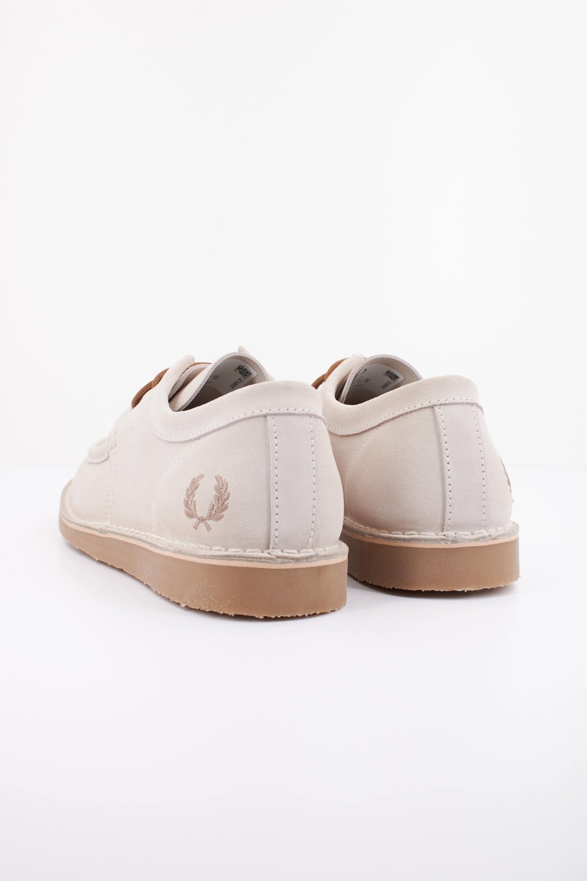 FRED PERRY KENNEY LOW SUEDE en color BEIS (4)