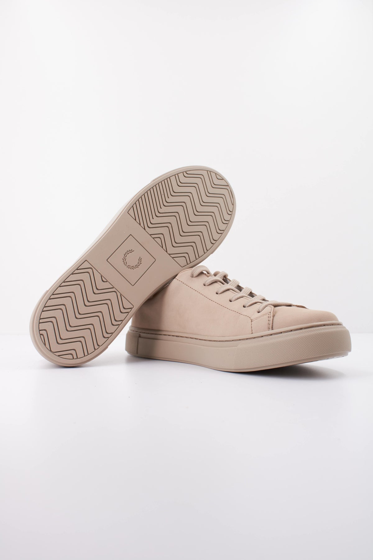 FRED PERRY B71 NUBUCK en color BEIS (5)