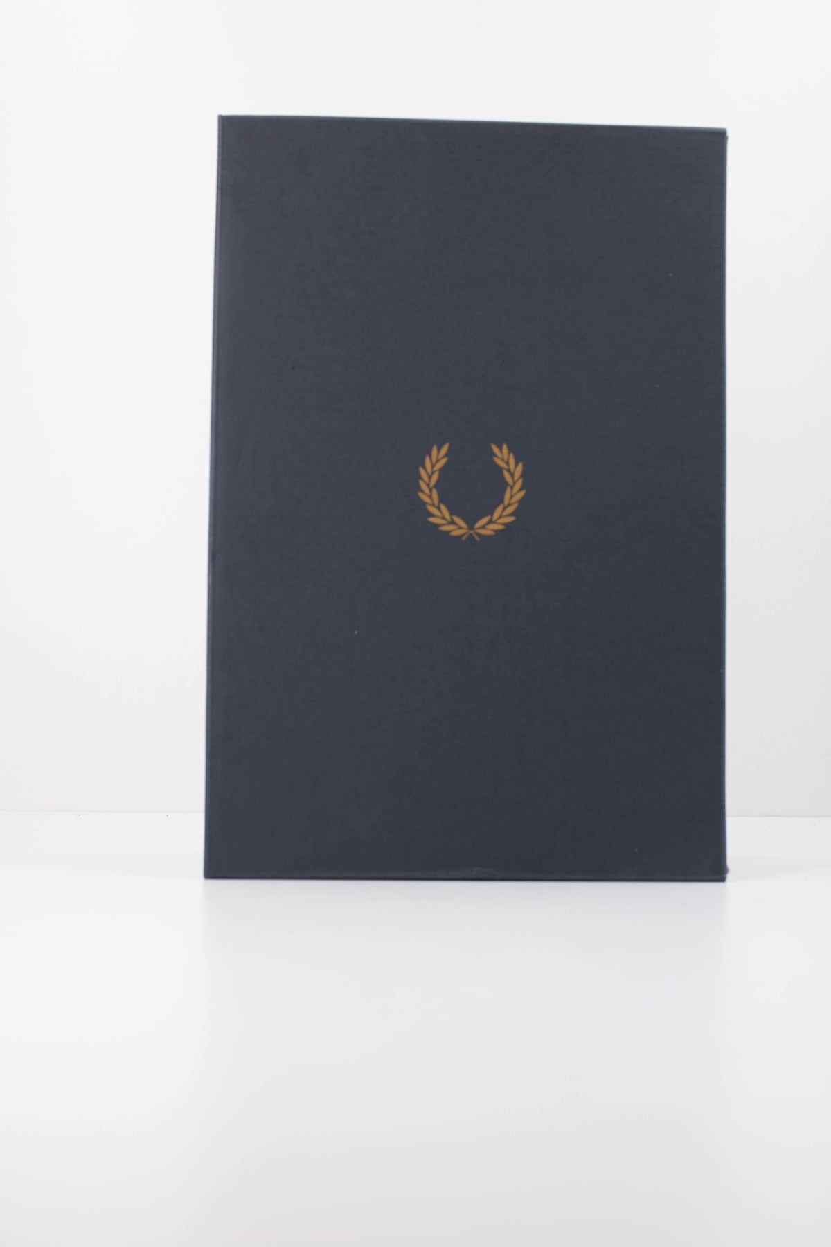 FRED PERRY B11 LEATHER B1324FP en color NEGRO (6)