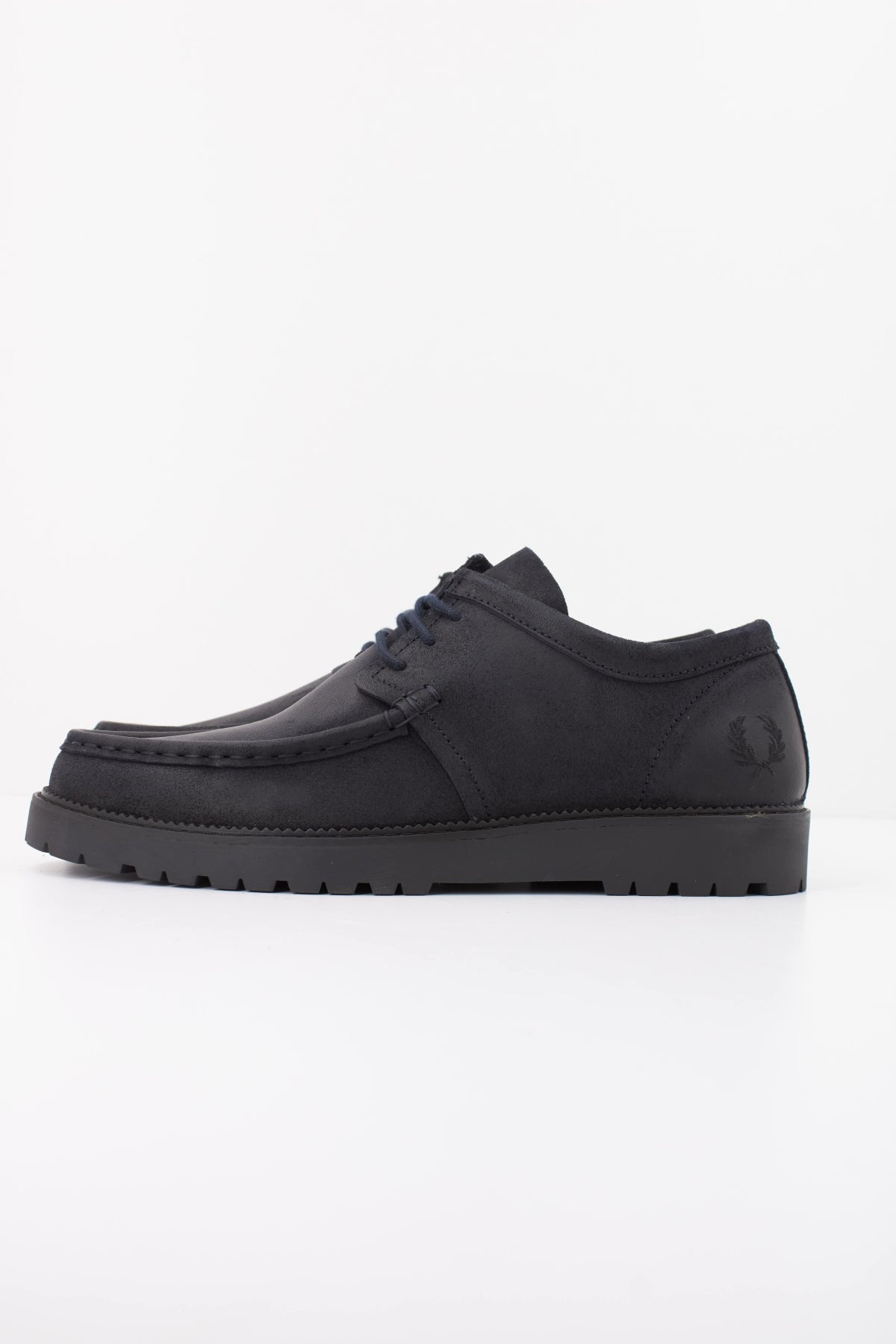 FRED PERRY B1343FP en color NEGRO (1)