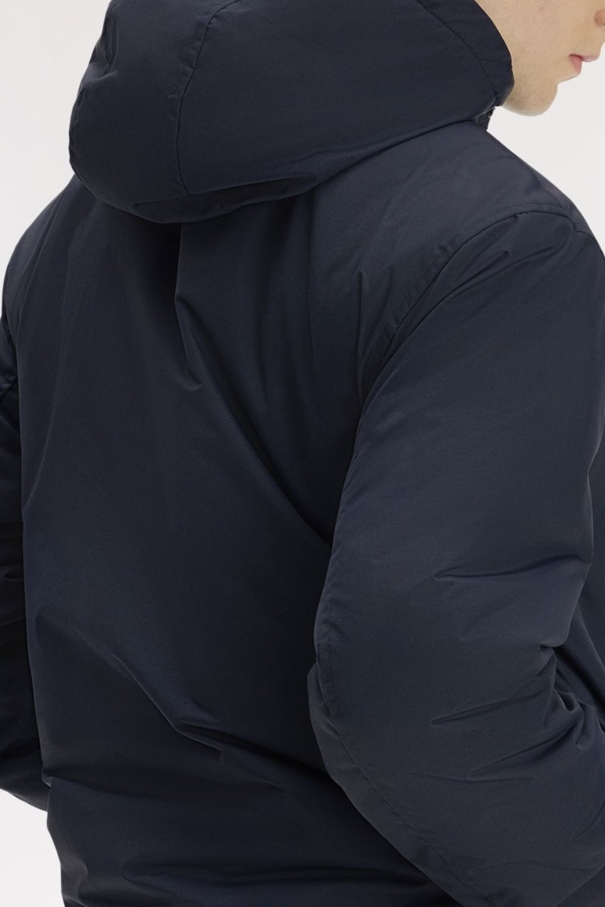 FRED PERRY HOODED BRENTHAM JACKET J1304FP en color AZUL (3)