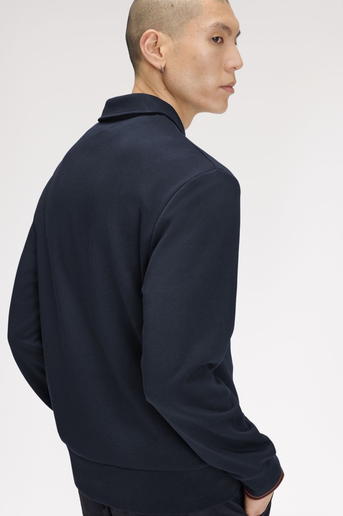 FRED PERRY HALF ZIP COLLARED SWEATSHIRT en color AZUL (4)