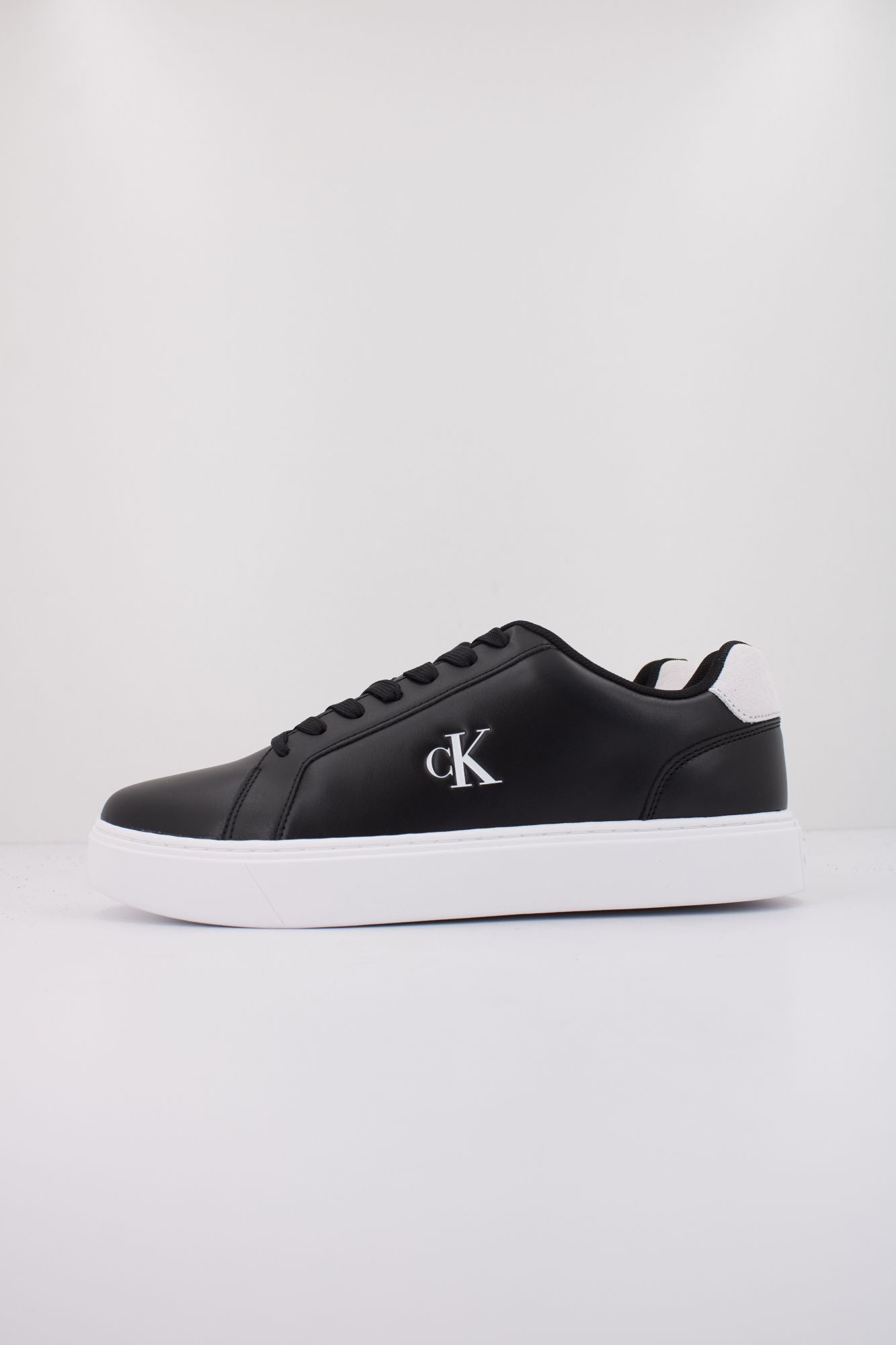 CALVIN KLEIN CLASSIC CUPSOLE LACEUP L en color NEGRO (1)