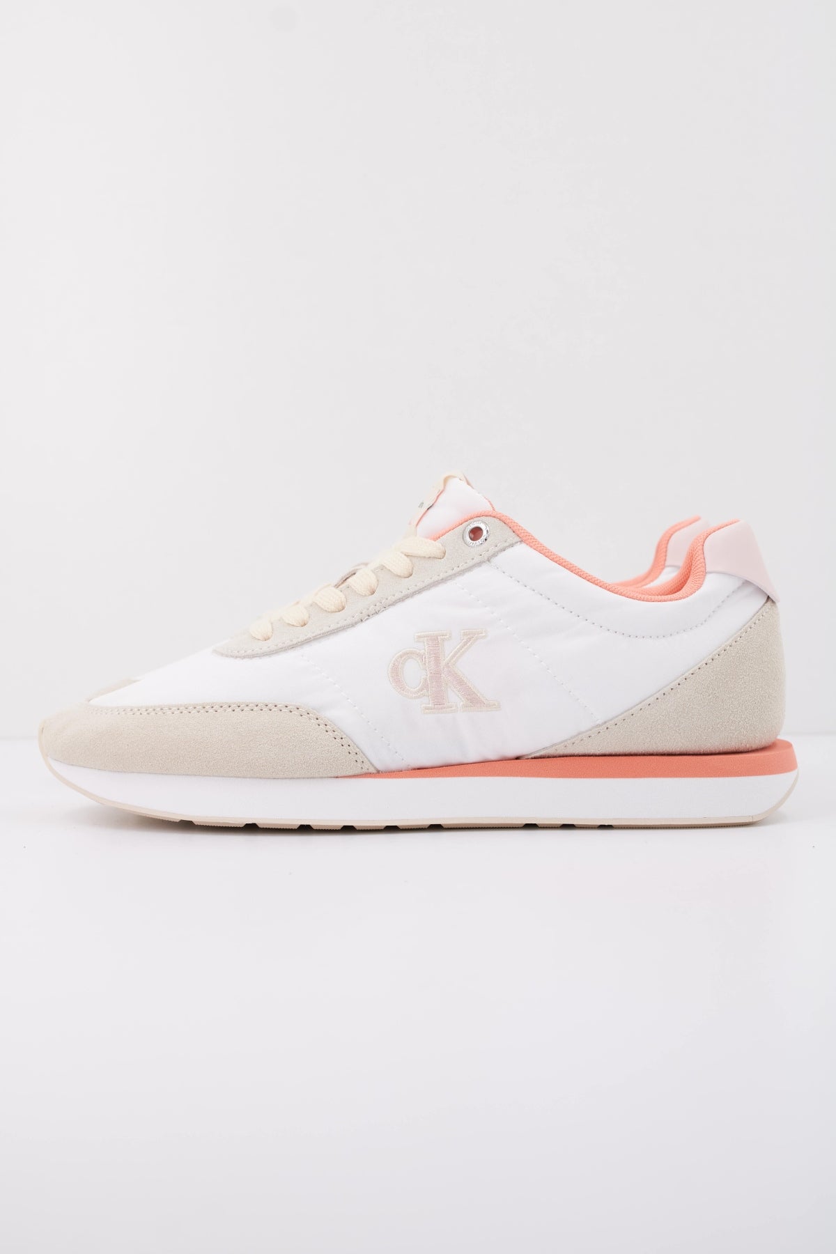 CALVIN KLEIN RETRO RUNNER LACE UP NY en color BEIS (1)