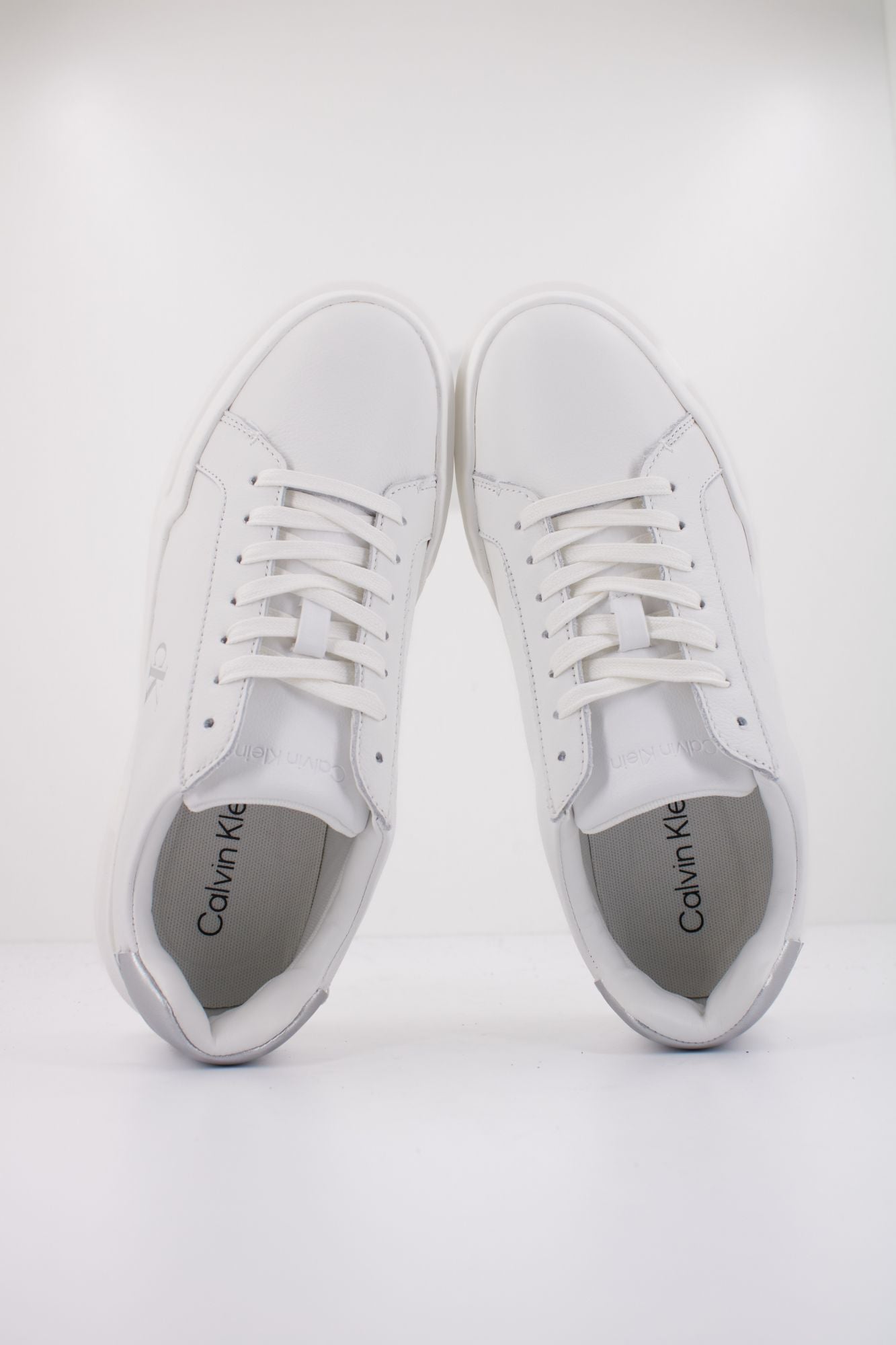 CALVIN KLEIN CHUNKY CUPSOLE LACEUP LT en color BLANCO (3)