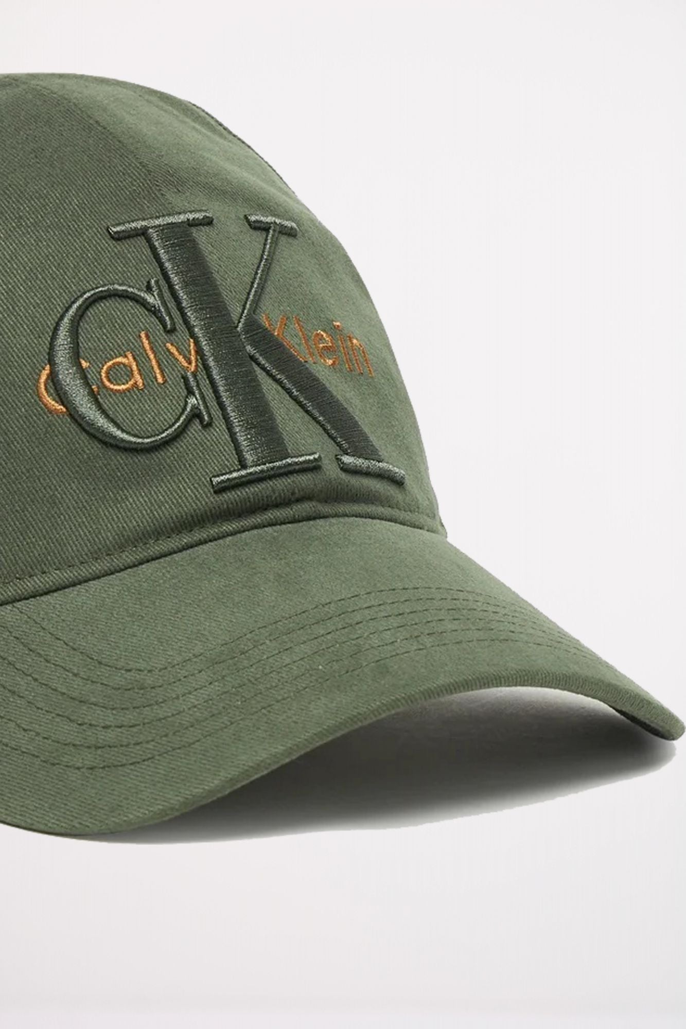 CALVIN KLEIN LARGE LAYERED MONOLOGO C en color VERDE (3)