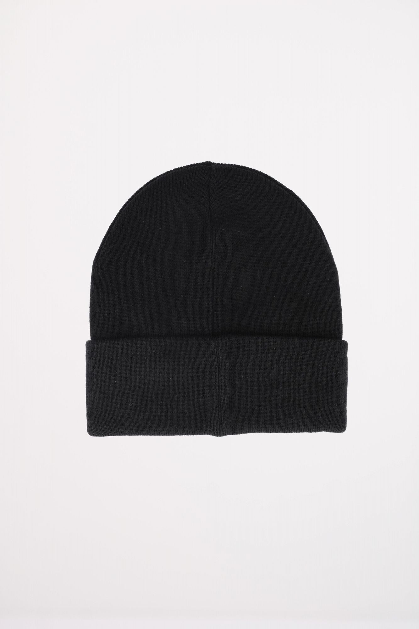 CALVIN KLEIN CK FINE RIB BEANIE en color NEGRO (2)