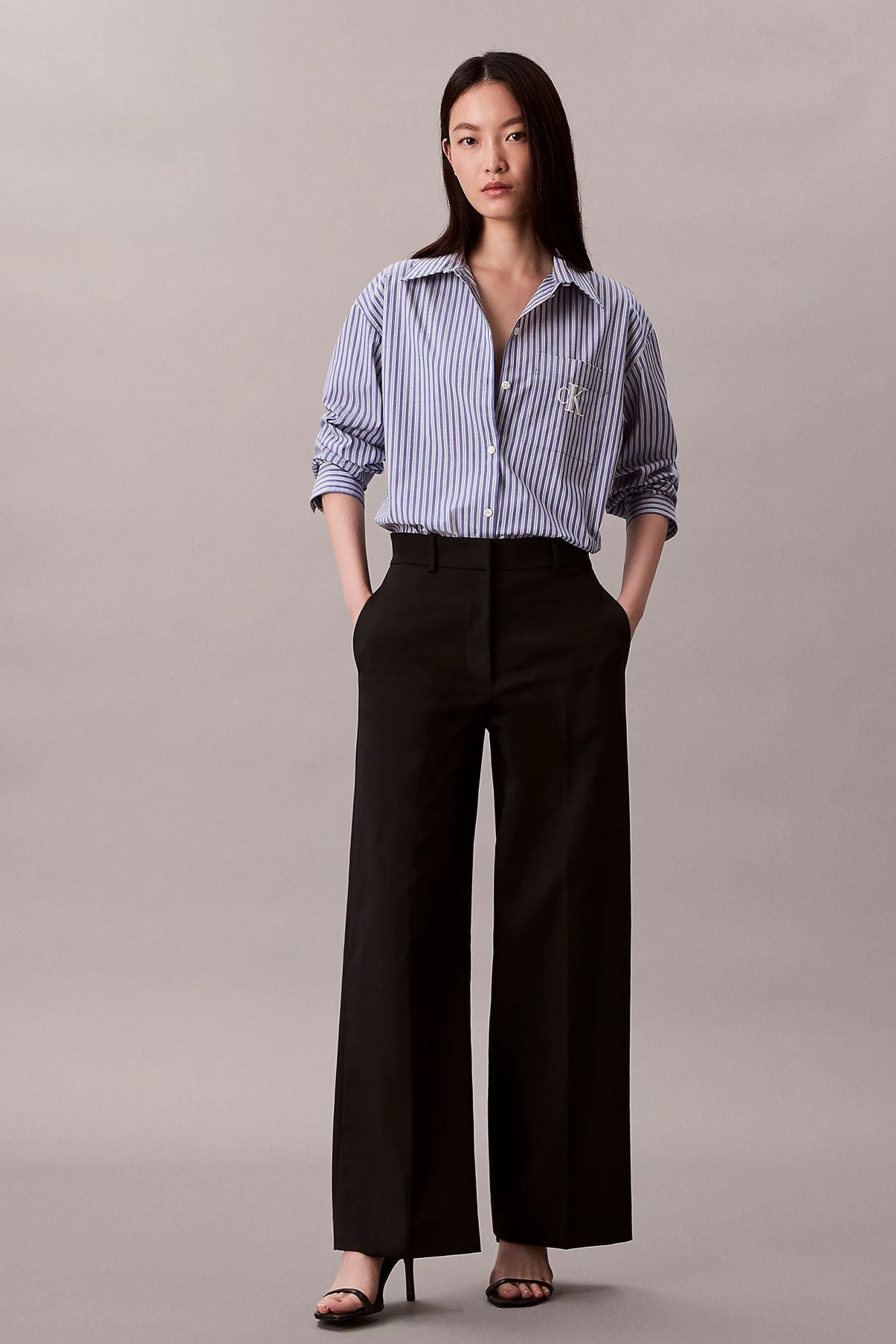 CALVIN KLEIN YARN-DYED STRIPE BUTTON-DOWN SHIRT en color AZUL (4)