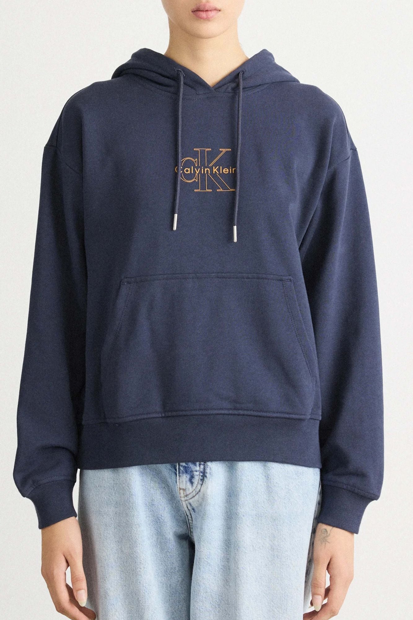 CALVIN KLEIN MONOGRAM GRAPHIC SWEATSHIRT en color AZUL (1)