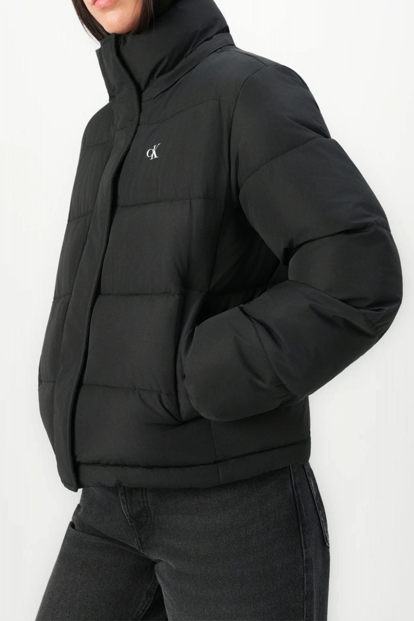 CALVIN KLEIN MATTE MONOLOGO MW SHORT en color NEGRO (4)