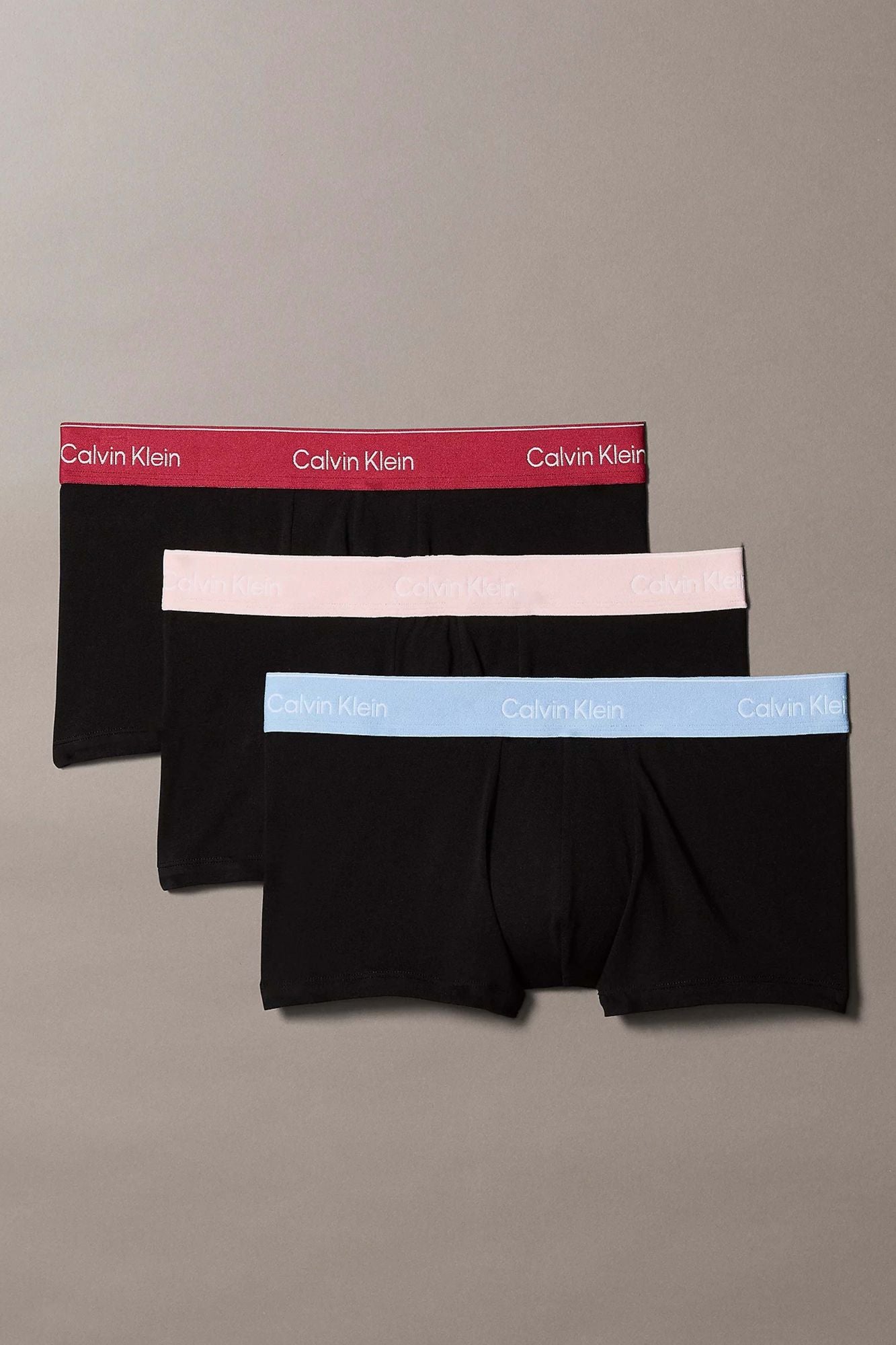 CALVIN KLEIN LOW RISE TRUNK 3PK en color NEGRO (1)