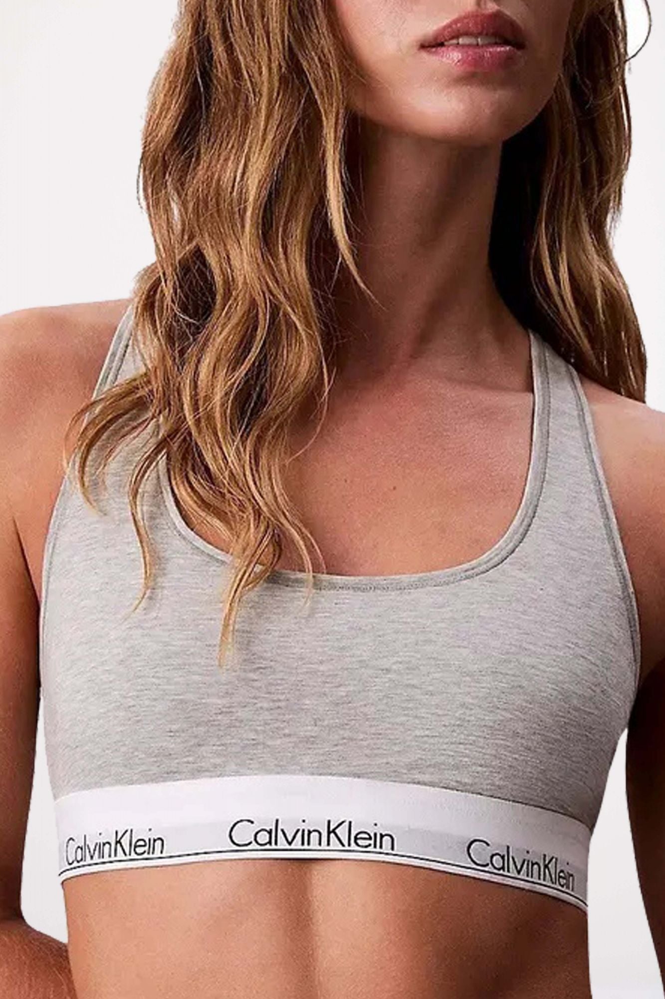CALVIN KLEIN UNLINED BRALETTE en color GRIS (1)