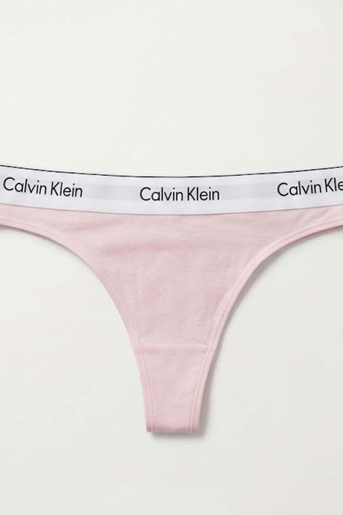 CALVIN KLEIN THONG en color ROSA (3)