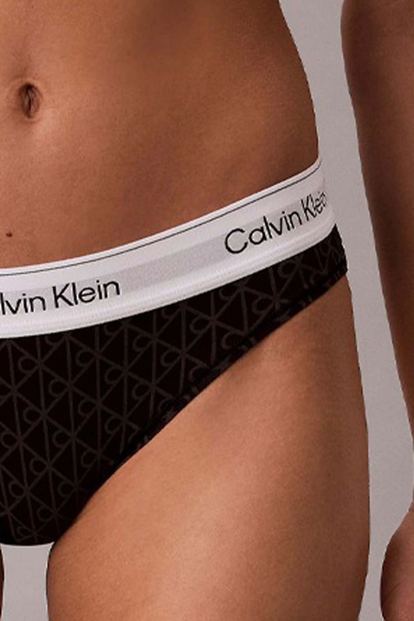 CALVIN KLEIN BIKINI en color NEGRO (3)
