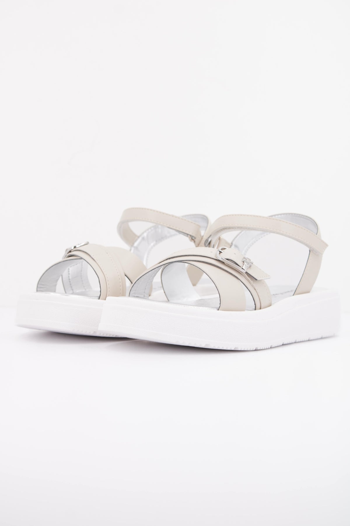 CALVIN KLEIN V4A283260 en color BEIS (2)