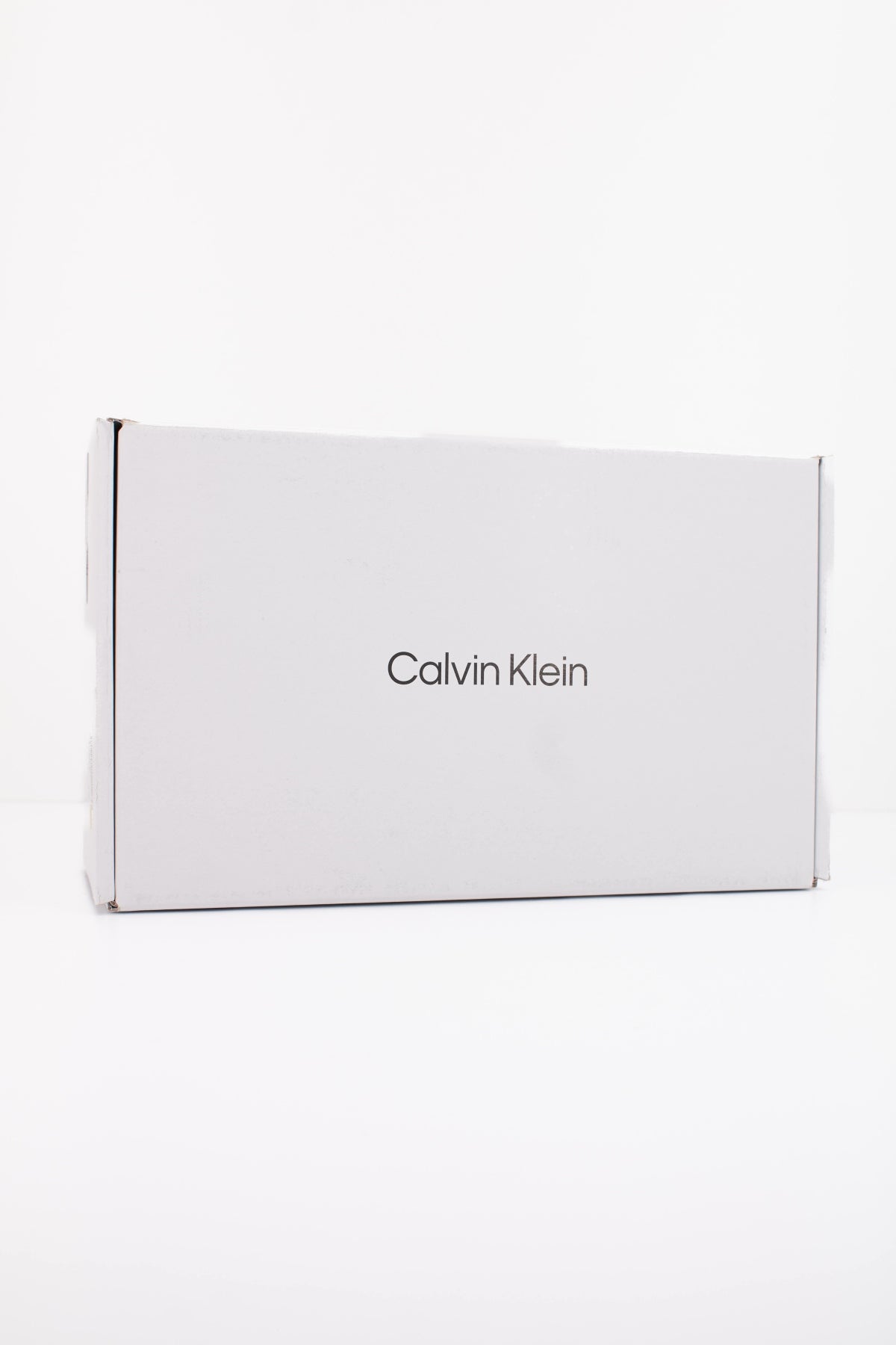 CALVIN KLEIN V4A283260 en color NEGRO (6)