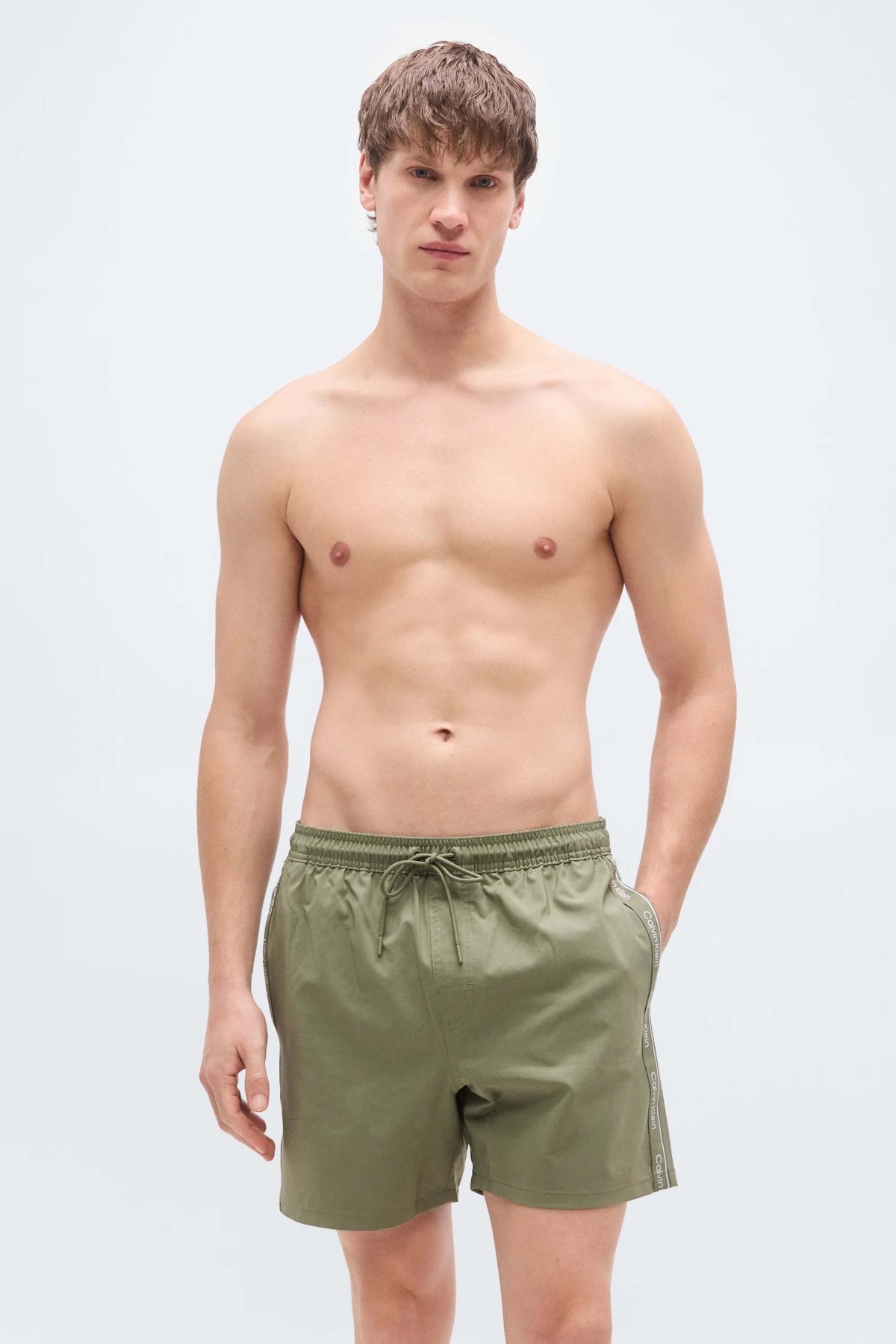CALVIN KLEIN LV00N61002 en color VERDE (1)