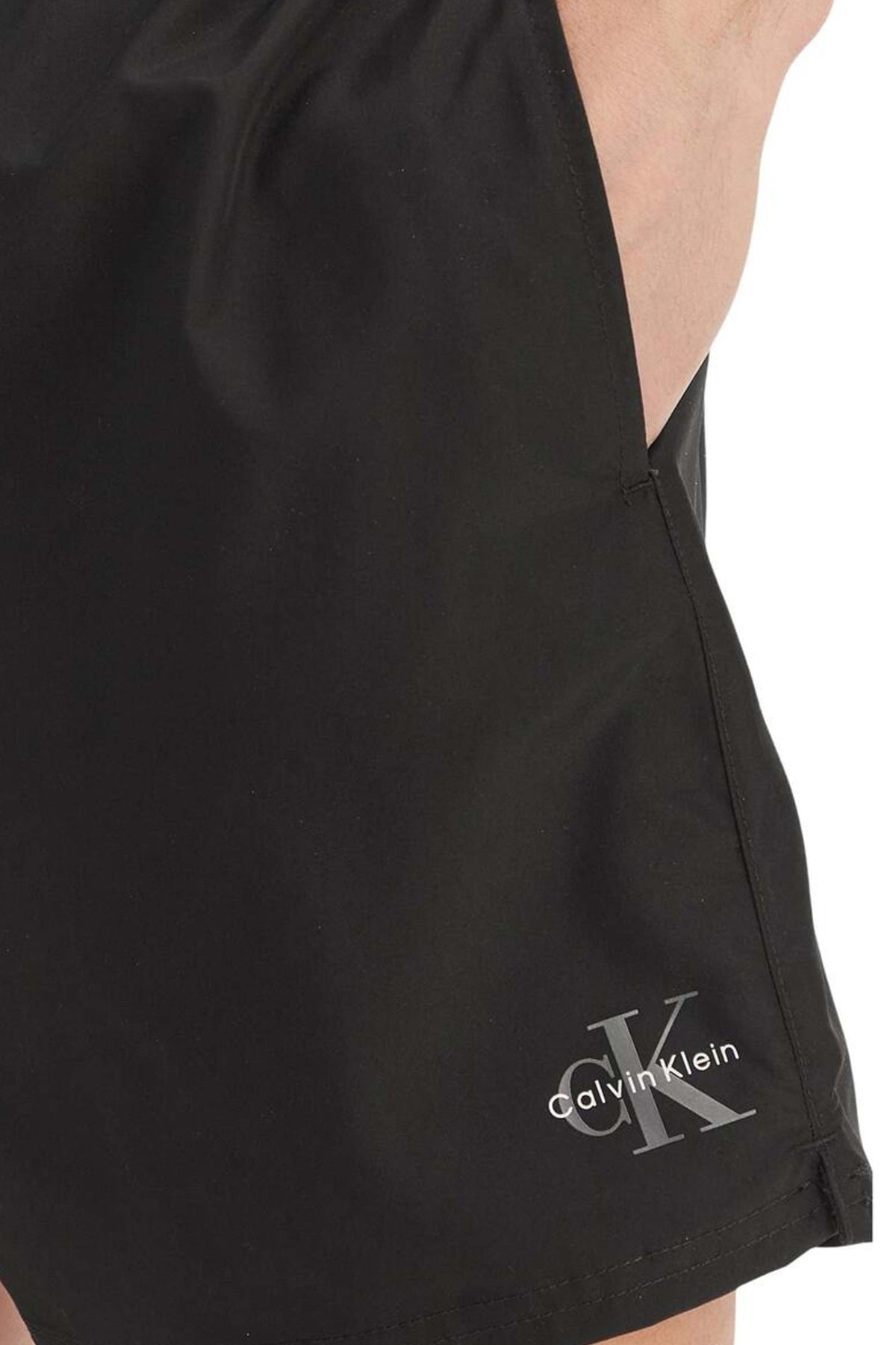 CALVIN KLEIN LV00N61045 en color NEGRO (4)
