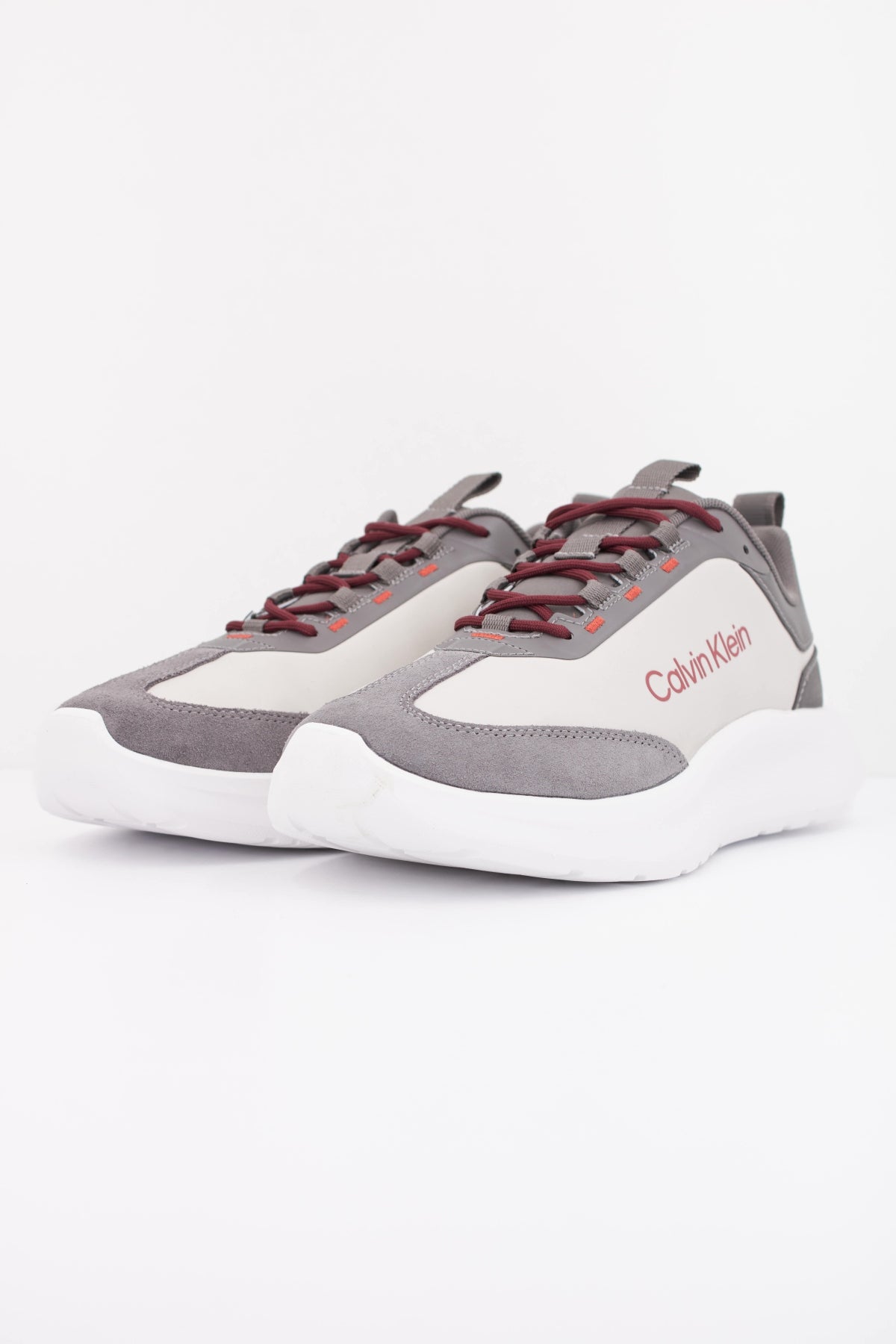 CALVIN KLEIN LIGHT EVA RUNNER en color GRIS (2)