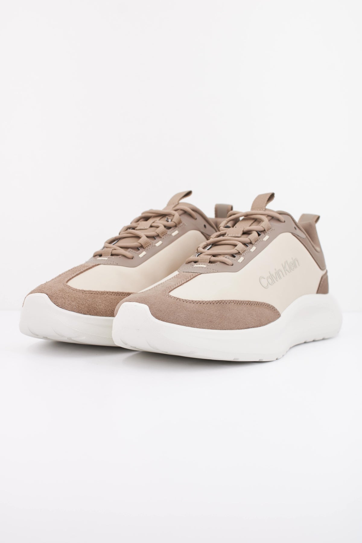 CALVIN KLEIN LIGHT EVA RUNNER en color BEIS (2)