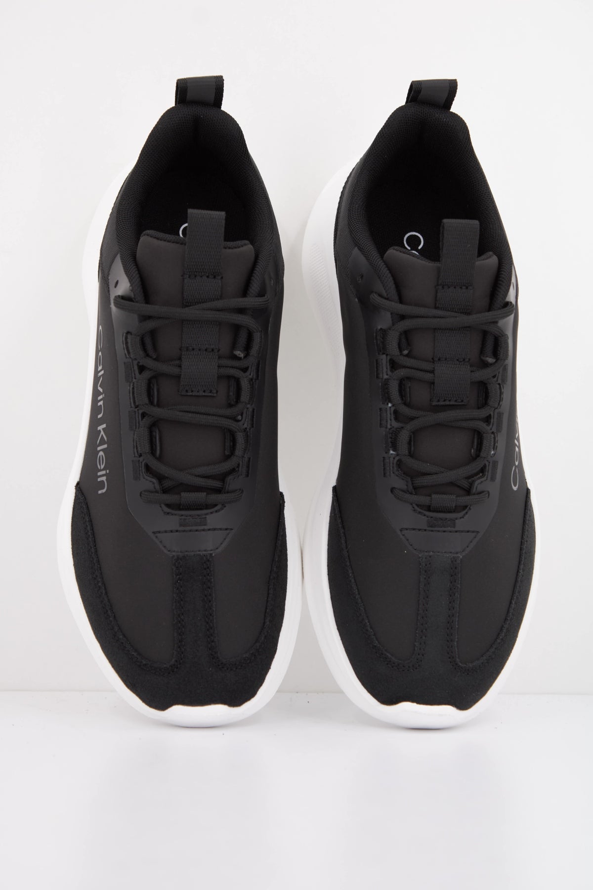CALVIN KLEIN LIGHT EVA RUNNER NYL-SUE en color NEGRO (3)