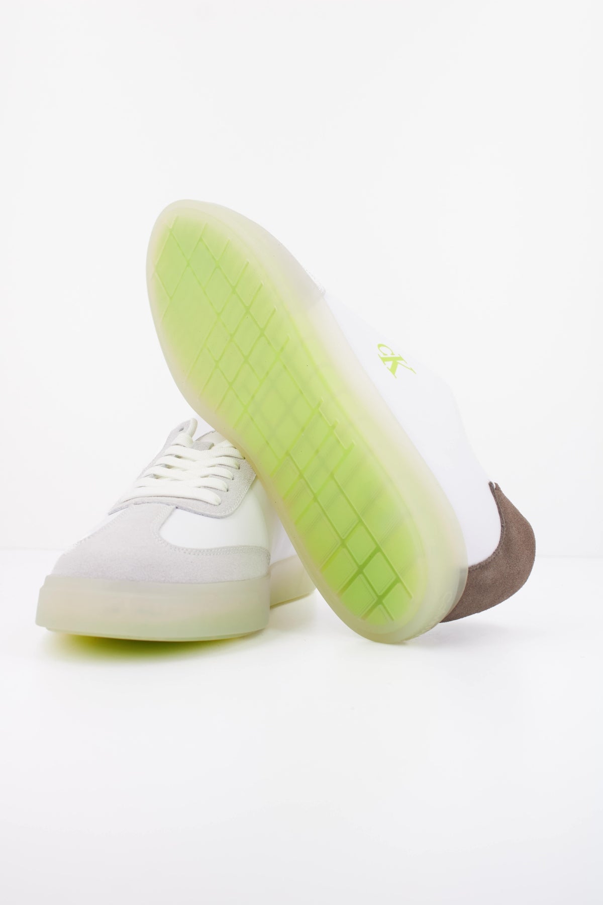 CALVIN KLEIN LOW PROF CUPSOLE NY en color BLANCO (5)
