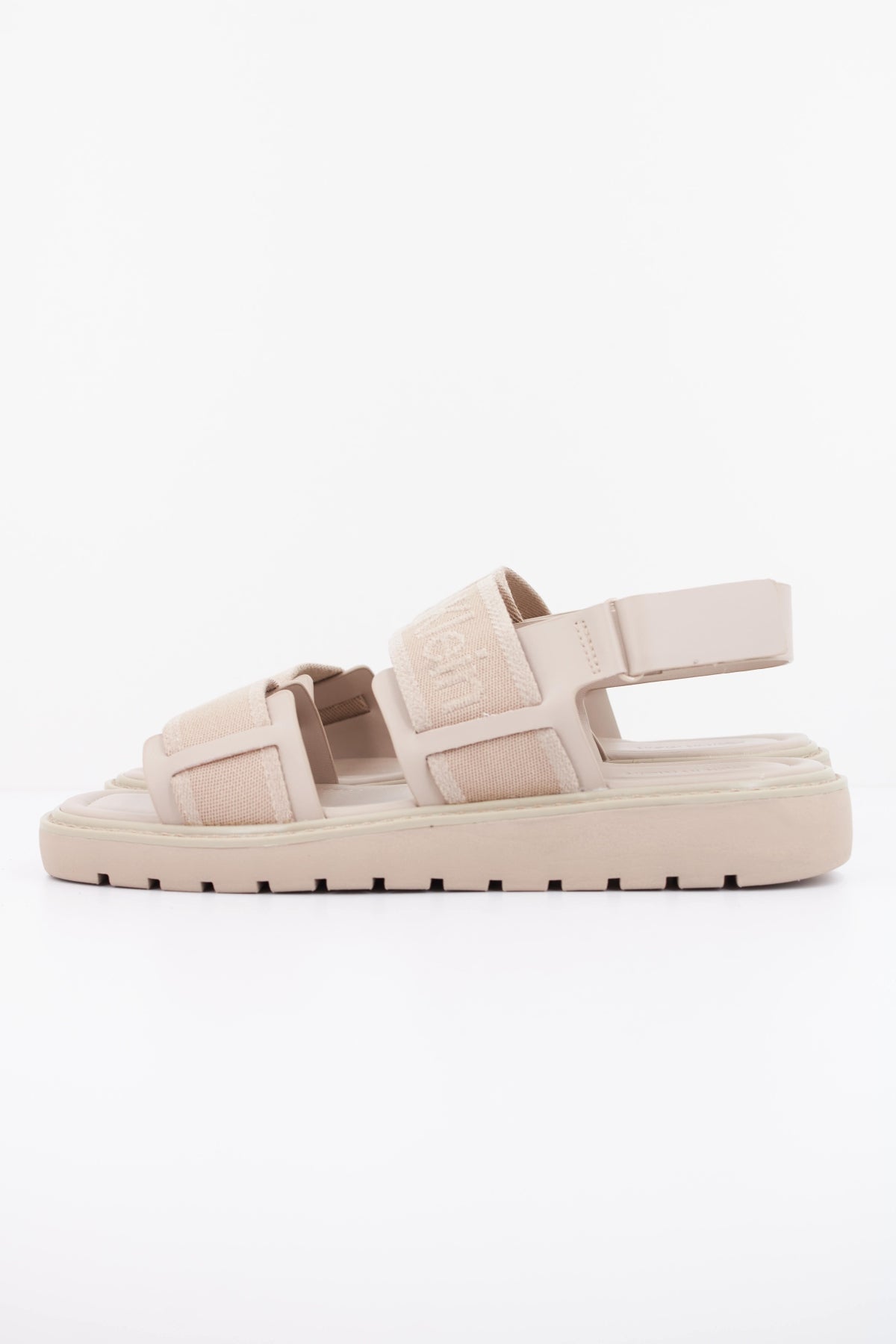 CALVIN KLEIN SQ MOLDED SANDAL WEBB en color BEIS (1)