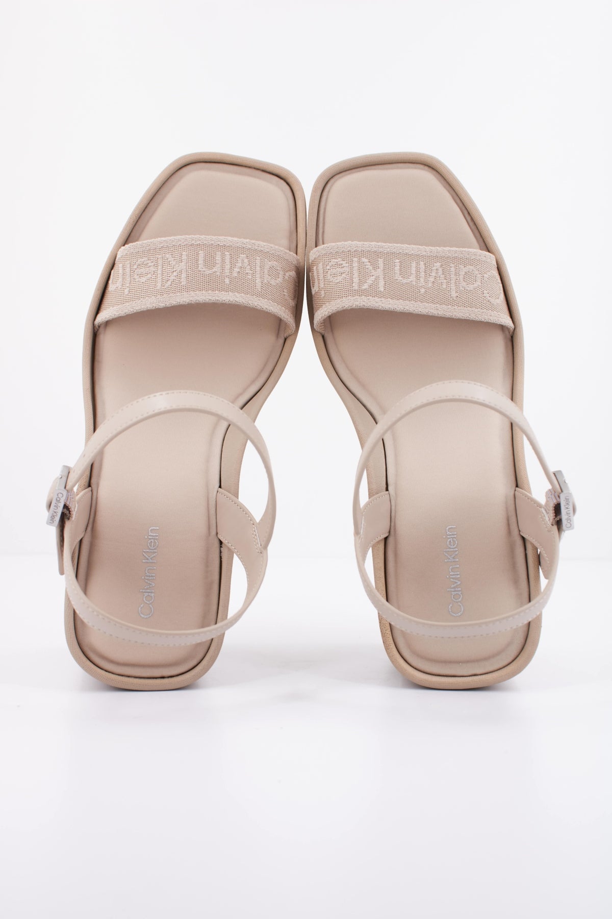 CALVIN KLEIN WEDGE 70 SNDL WEBBING LT en color BEIS (3)