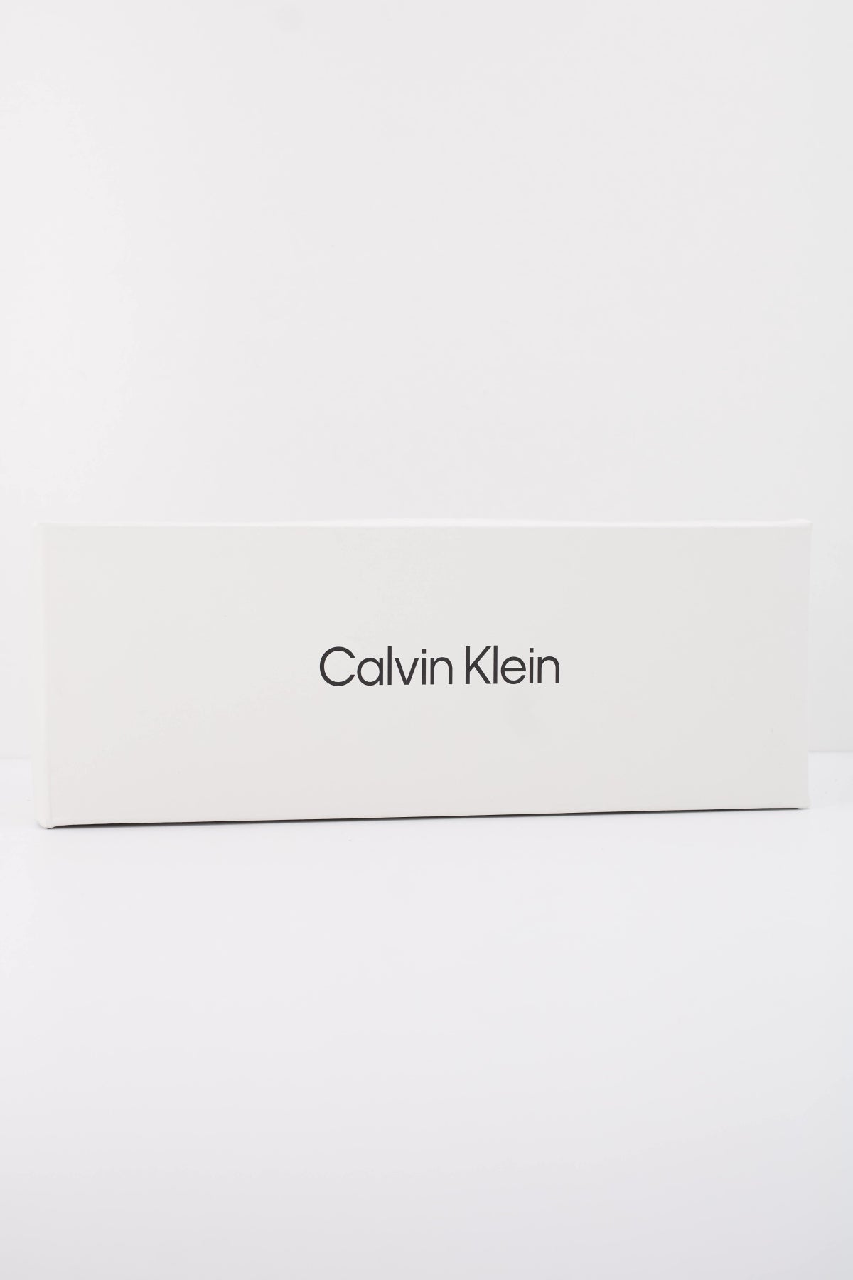 CALVIN KLEIN ESS SLIDE TEXTURE en color BURDEOS (6)
