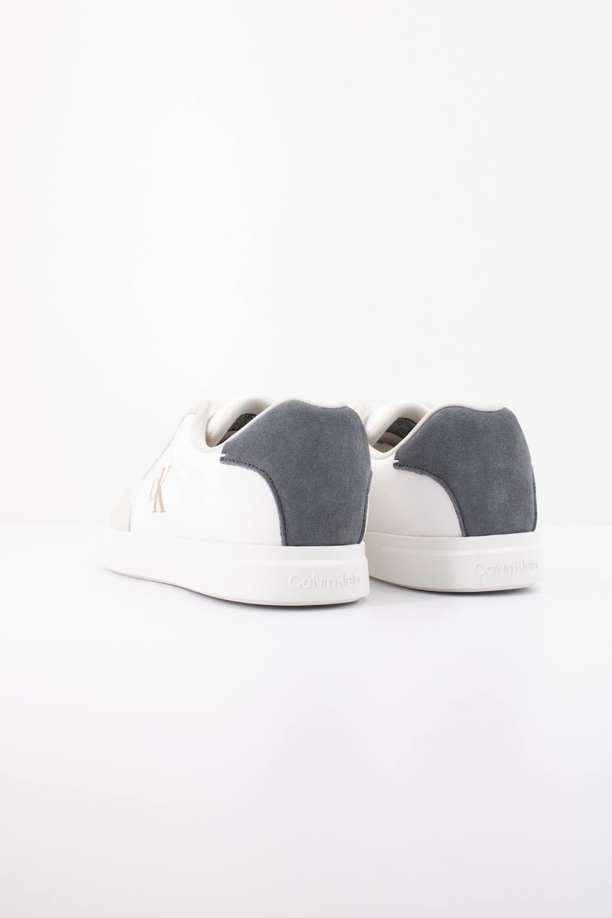 CALVIN KLEIN HM0HM02202 en color BLANCO (4)