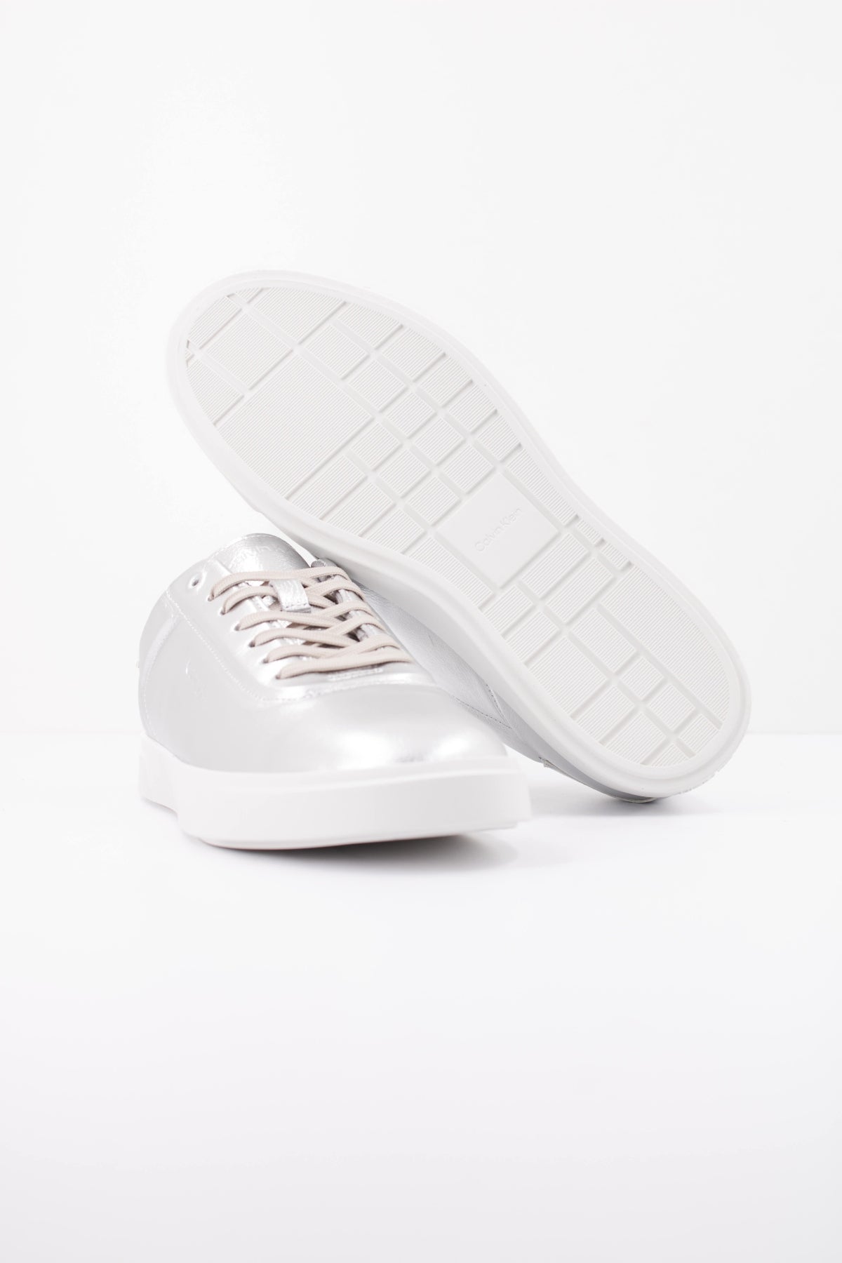 CALVIN KLEIN HW0HW03289 en color PLATA (5)