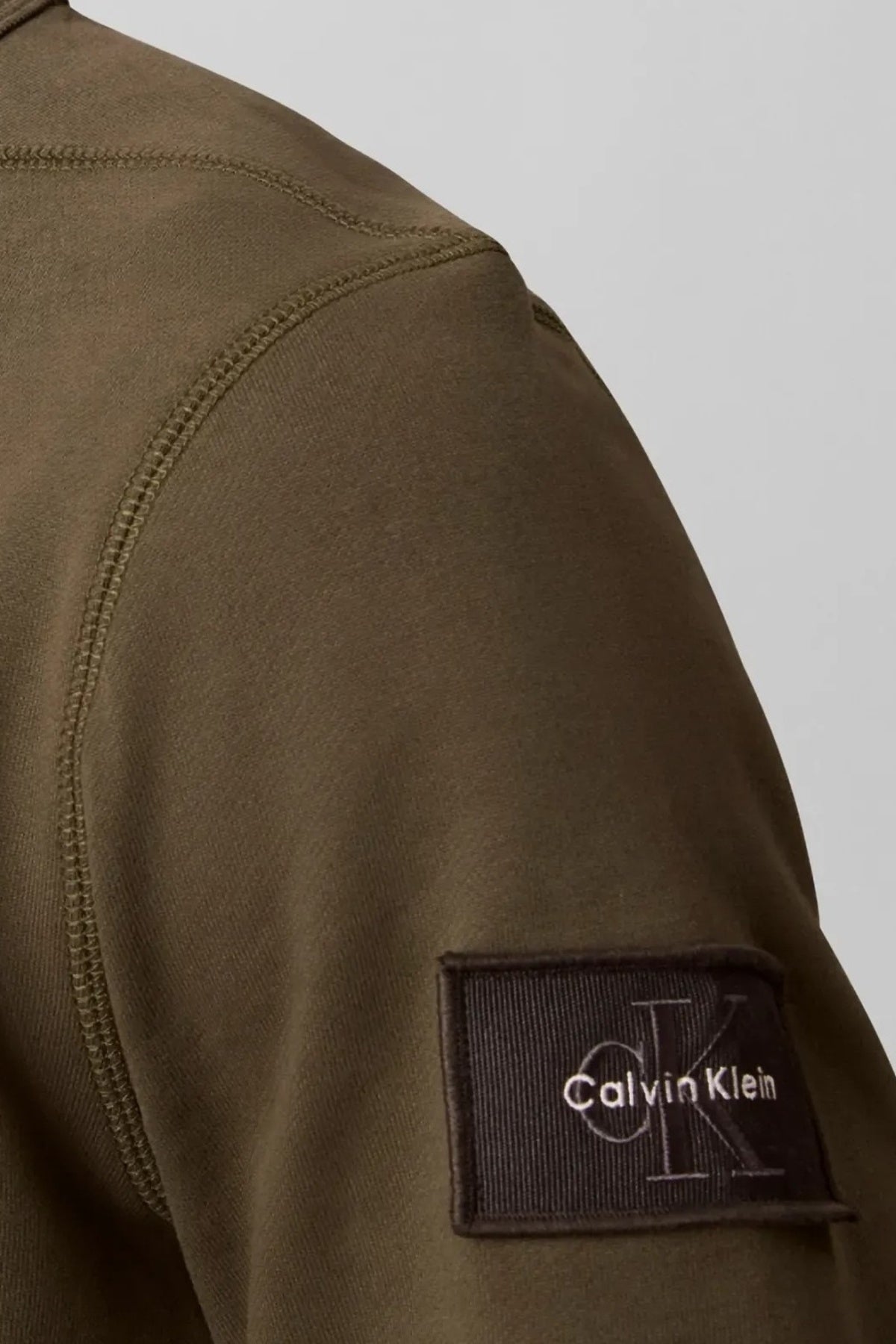 CALVIN KLEIN LV04RJ200G 350TERRY BADGE CN SWEATS en color (3)