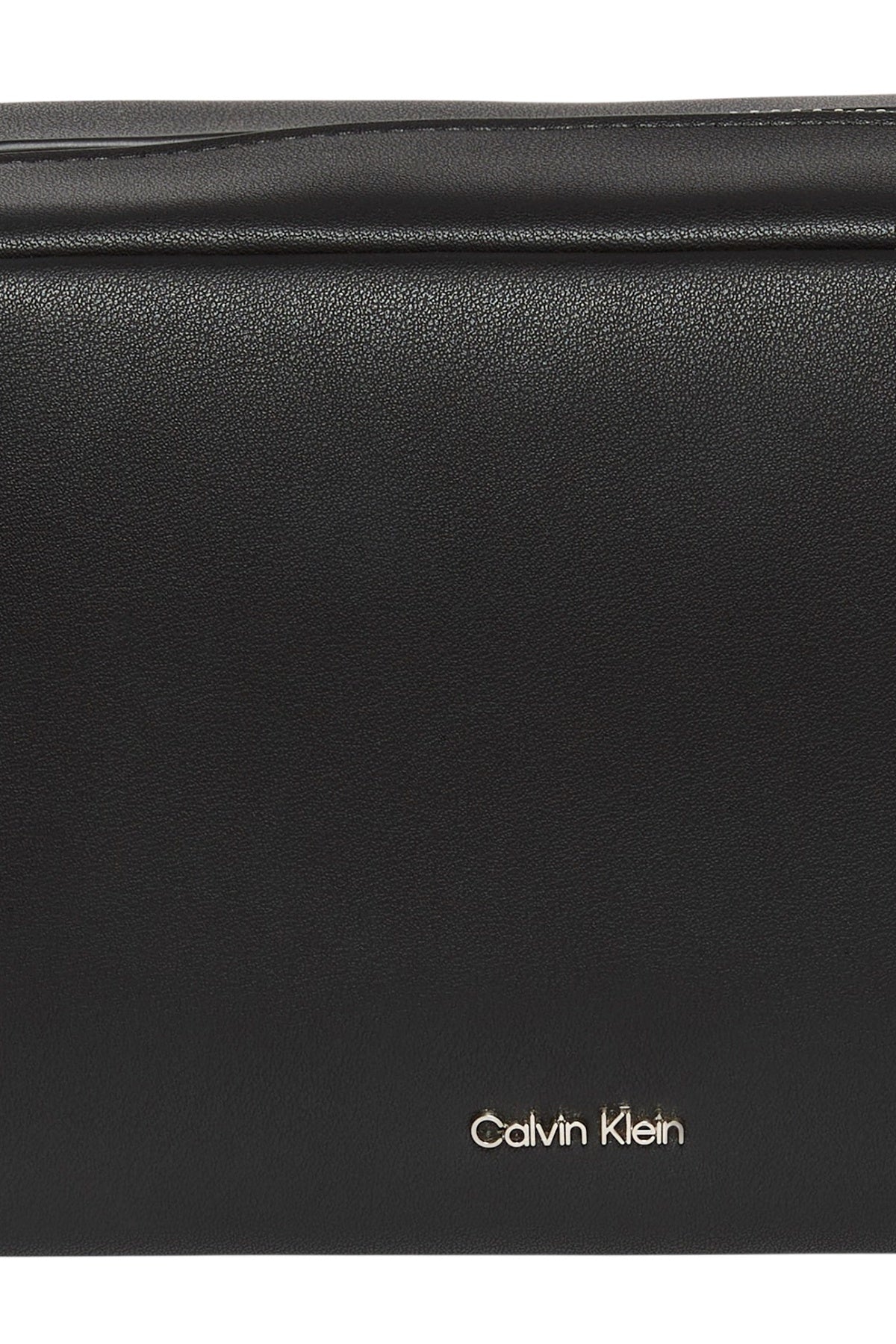 CALVIN KLEIN LV04D1227G RAISED DOPP KIT en color (3)